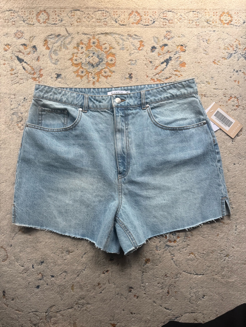 JustFab High Waisted Denim Shorts – NWT
